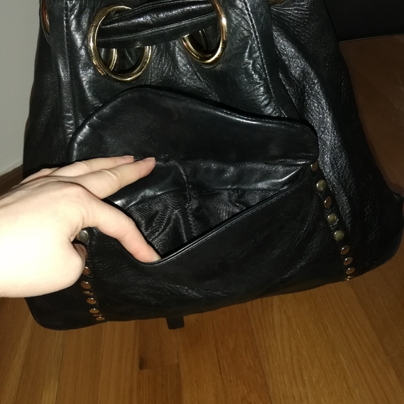 Marciano leather shoulder bag - Picture 2 of 5